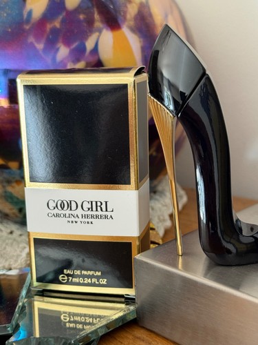 Buona ragazza miniatura - buona,